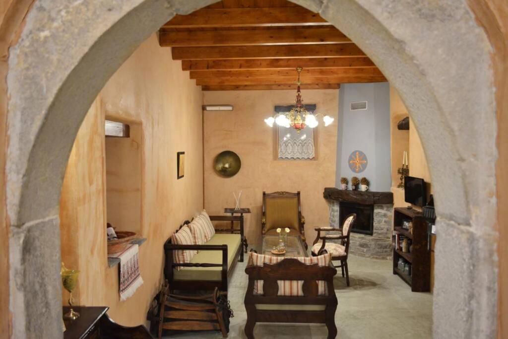 הוילה Khoumeriákos Apiganos House מראה חיצוני תמונה